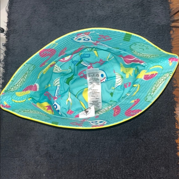 Disney Parks Pixar Toy Story Bucket Hat Chillin Grillin - Picture 8 of 8